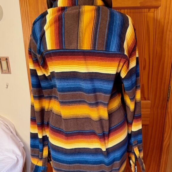 Plush Horizon Snap Striped XL Shirt Never Worn - Picture 2 of 8